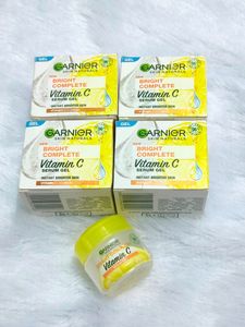 Garnier Vitamin C Serum Gel