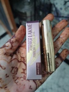 Lakme Powerplay Priming Matte Lipstick