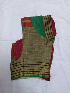 Elegant Striped Saree