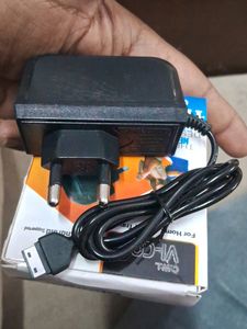 Travel Charger ( Vicon ,home ,office,travel )