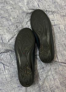 INDIGO CABIN SHOES