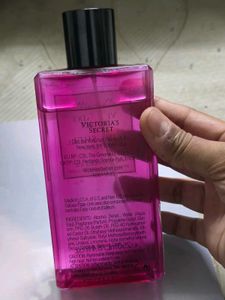 Victoria's Secret Bombshell Passion Fragrance Mist