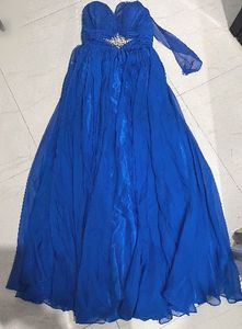 Stunning Royal Blue Evening Gown