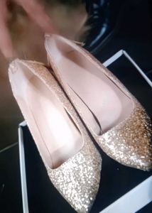 Sparkling Glitter Pointed Toe Heels