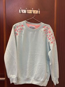 Embroidered Sweatshirt