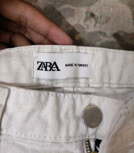 Zara women's cargo off white