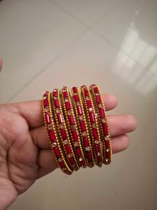 Elegant Red &amp; Gold Bangle Set