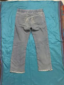 Y2k Light Wash Designed Denim Jeans