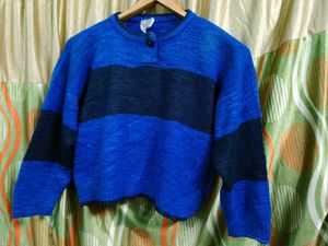 Blue Made In Hong Kong Sweat Shirt For Girls