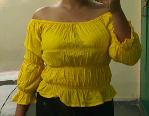 Off-Shoulder Top
