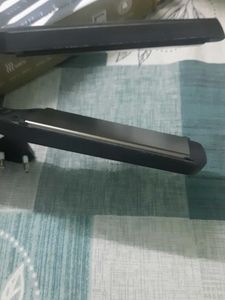 Professional Hair Straightener &amp; Heat Protection S