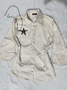 Y2K Cream fitted shirt