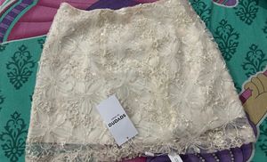 White Mini Skirt (UNUSED &amp; BRAND NEW)