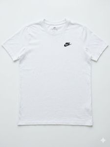 Authentic Nike Sportswear Essential Tee - White -