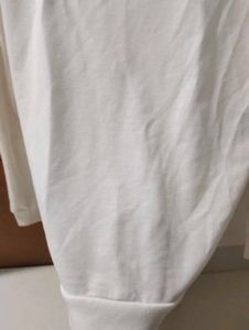 White Star Sweatshirt⭐