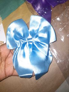 set of hair bows and hairclips