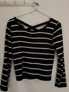 Black & White Striped Cross-Neck Full-Sleeve Top