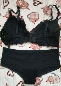 Lace Balconette beautiful comfortable bra with bri