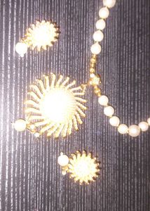 Pearl Sun Pendant Necklace &amp; Earrings Set