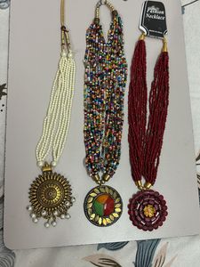 Set of 3 Fashion Necklaces