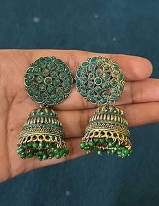 Elegant Pearl and Jhumka Earrings Set