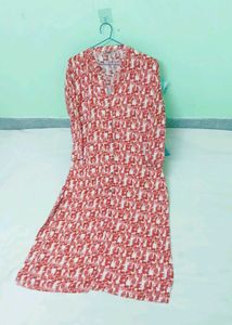 Chic Red &amp; White Printed kurti