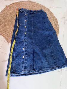 stretch high waisted Denim skirt