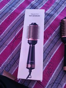 MakeMeeBold Hair Dryer Brush