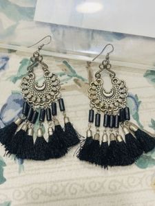 Black tassel Earing