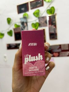 Nykaa Lip Plush Matte Mousse