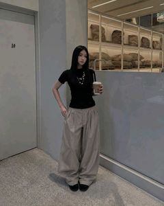 Wide Leg Pleated Pants
