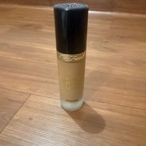 Too Faced Born This Way Foundation