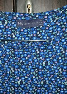 Chic Blue Floral Print Top