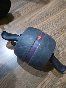 Solara Ultra Wide Ab Roller For Men