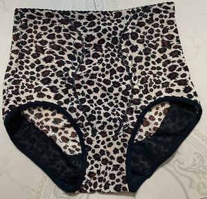 unused Leopard Print High-Waisted Shapewear Briefs