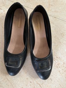 Classic Black Ballet Flats
