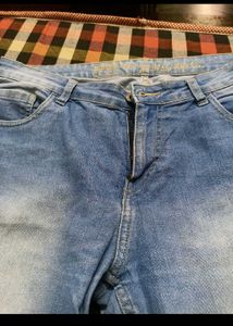 blue denim mom jeans for women
