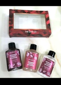 The Love Co Japanese Cherry Blossom Set