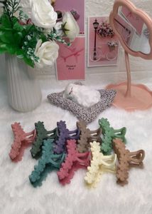 Set of Trendy Floral Hair Claw Clips