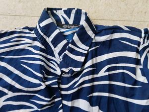 Blue &amp; White Striped Shirt🧿