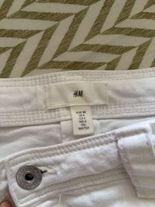 White Cargo Style Ankle length Pants
