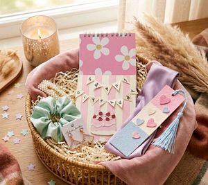 B'day Gift hamper 🩷
