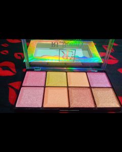 RL Beauty 8 Colour Highlighter
