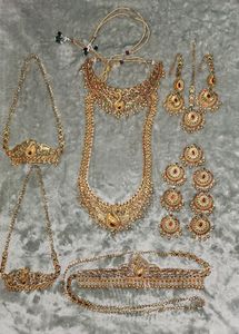 South Indian Traditional Jwellery Set