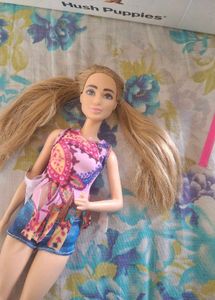 Barbie  Fashionista  Doll