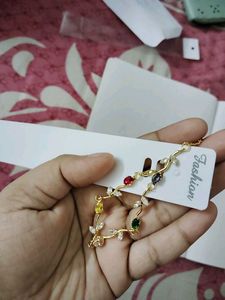 223.Multicolored Tulip Bracelet