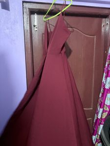 Elegant Burgundy Maxi Dress with Slit