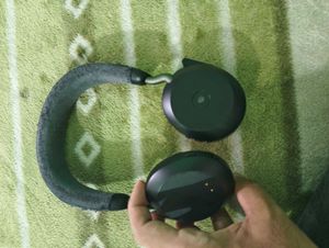 premium jabra BT headphones
