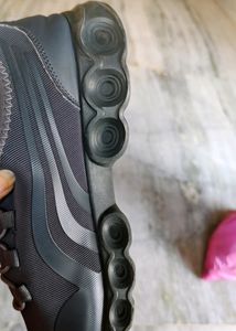 Sports Shoes For Men