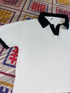 white collar neck cropped tshirt✨